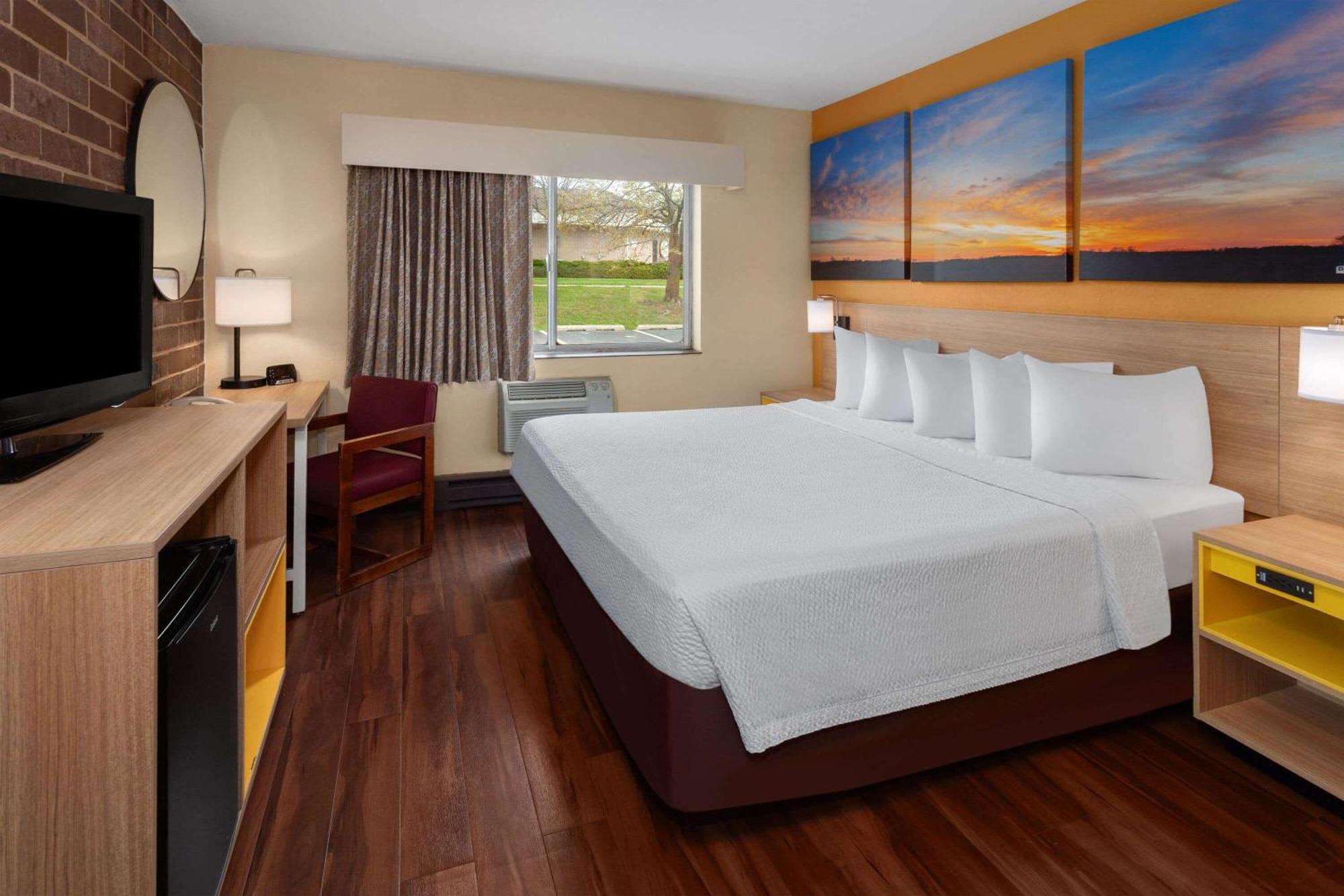 Days Inn By Wyndham Rockford I-90 Casino District Exteriér fotografie